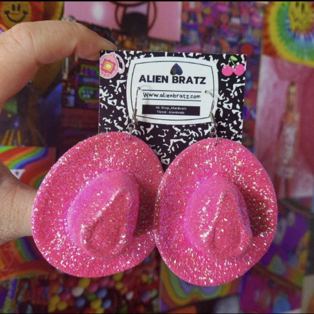 Ride in Style Cowboy Hat Earrings - Pink Glitter